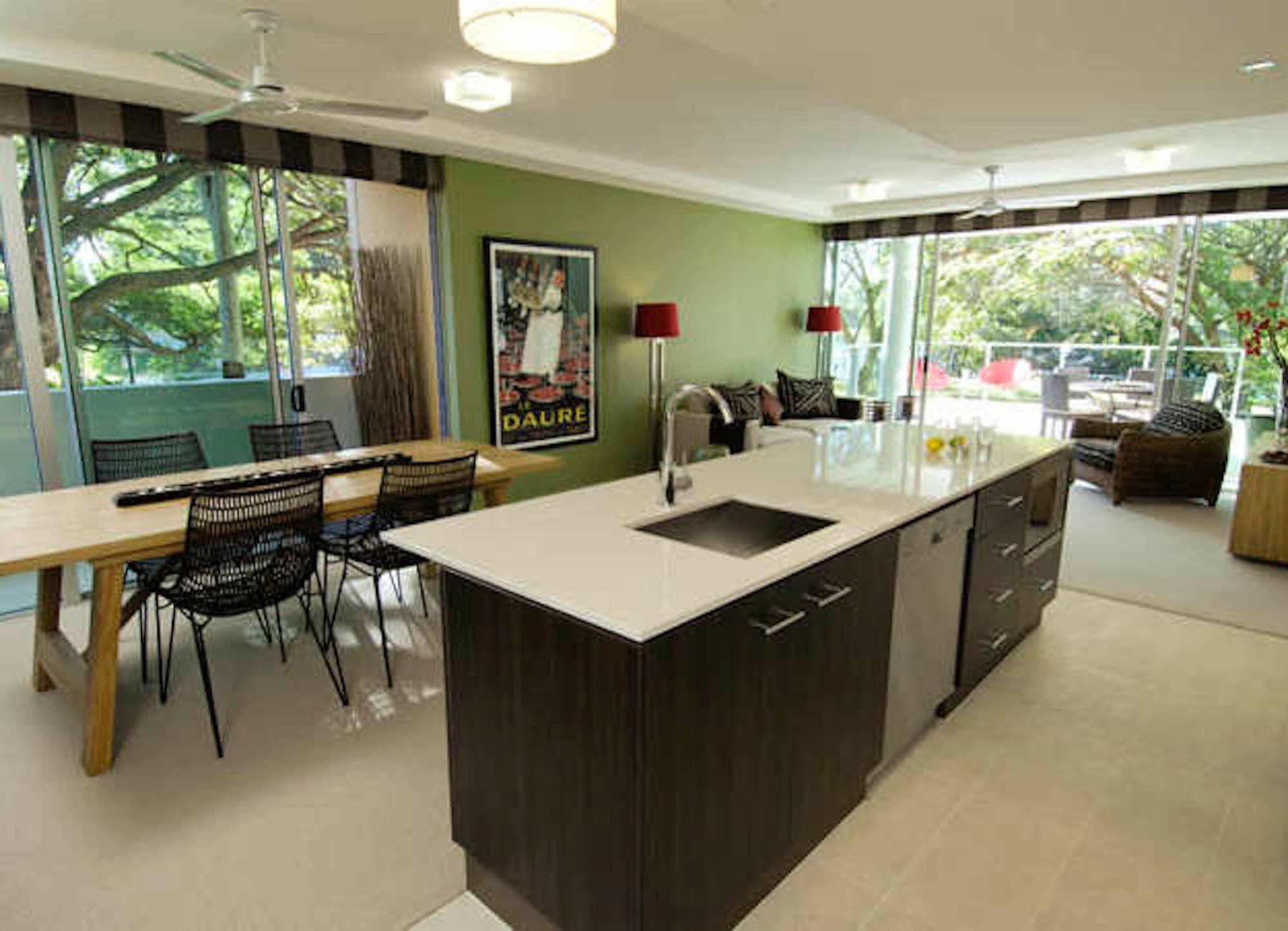 Itara Apartments Townsville Exterior foto